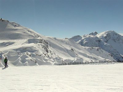 IMAG0301 (Medium).JPG (71.9 KiB) 978 mal betrachtet Blick Richtung Kriegerhorn / Balmalpe