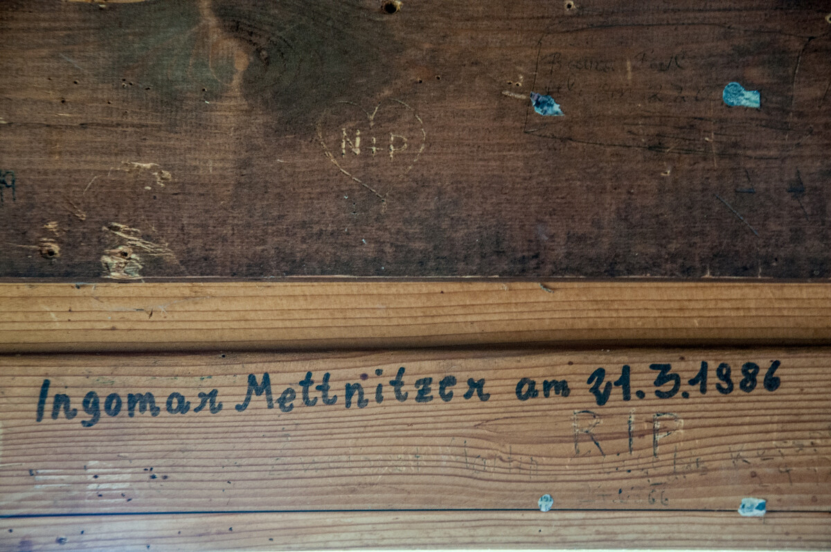 16.JPG