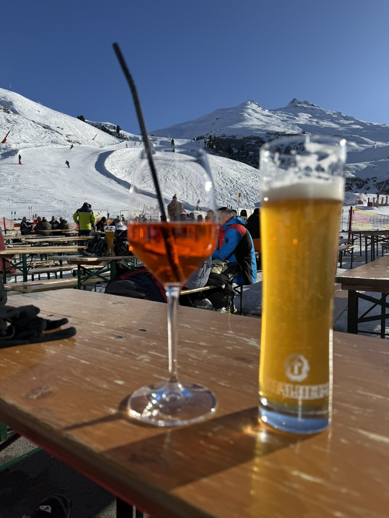 5_Apres Ski.JPEG