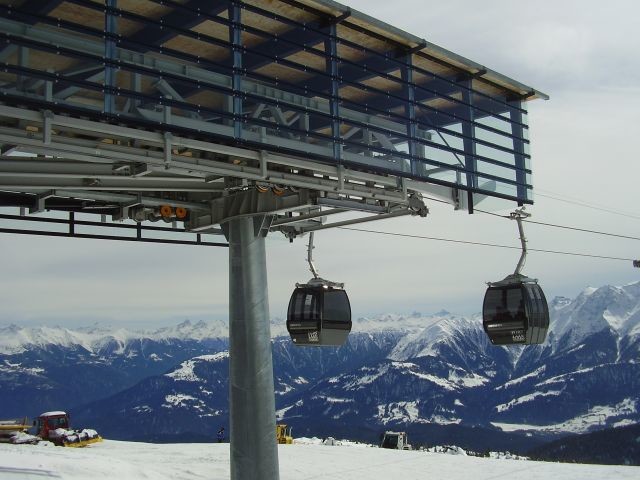 Arena Express 3.jpg
