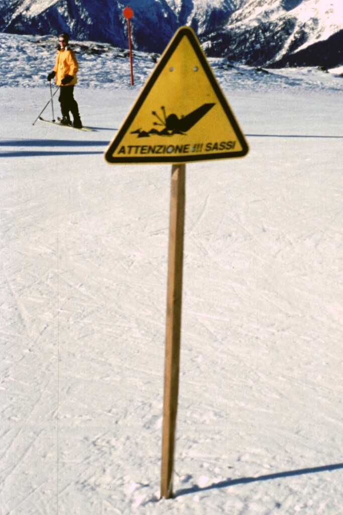 Groste Warnschild.jpg