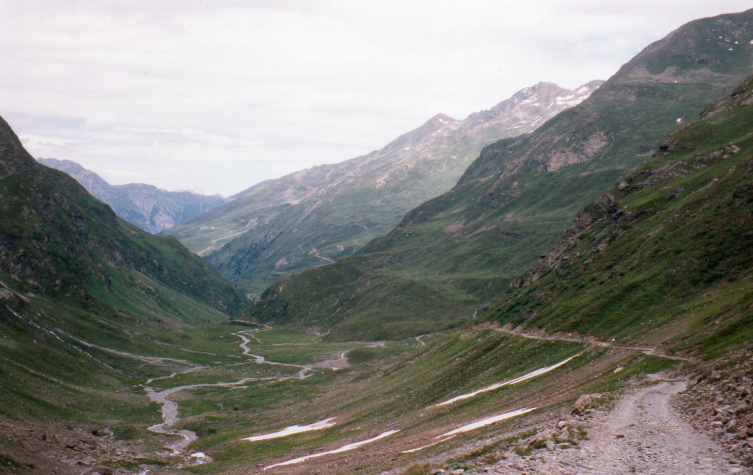 img016.jpg
