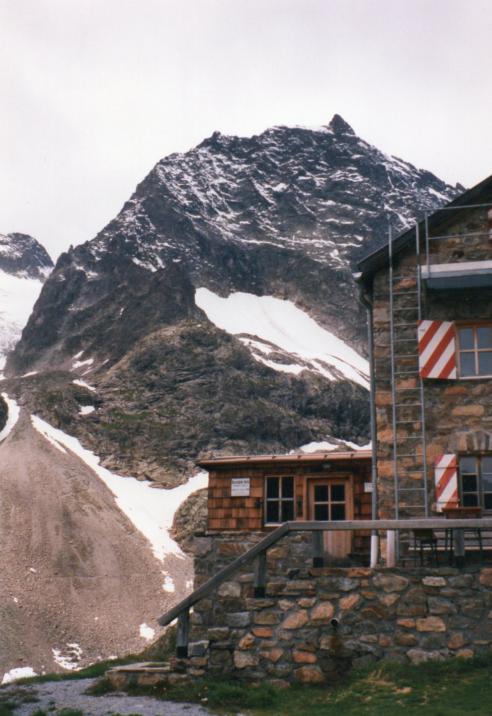 img022.jpg