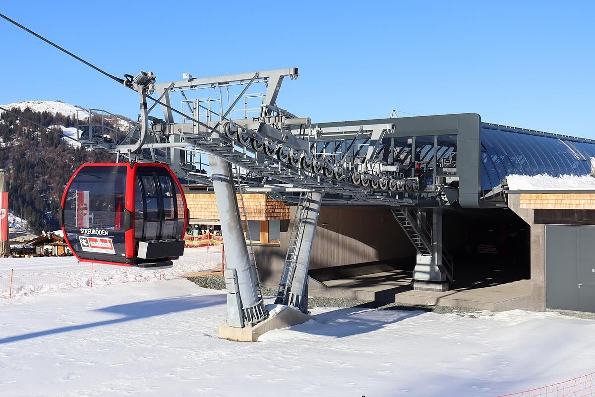 skicircus08.jpg