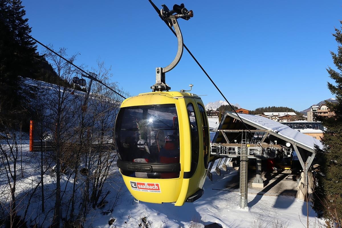 skicircus15.jpg