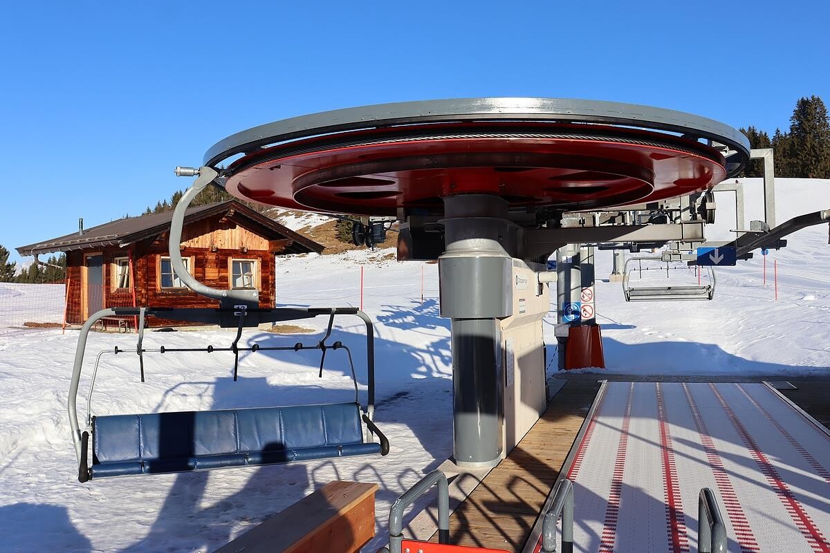 skicircus19.jpg