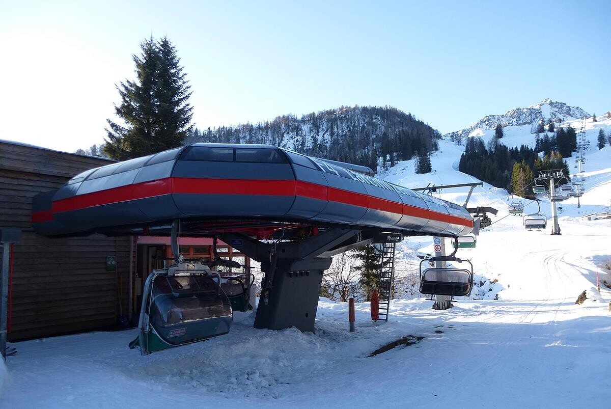 skicircus23.jpg