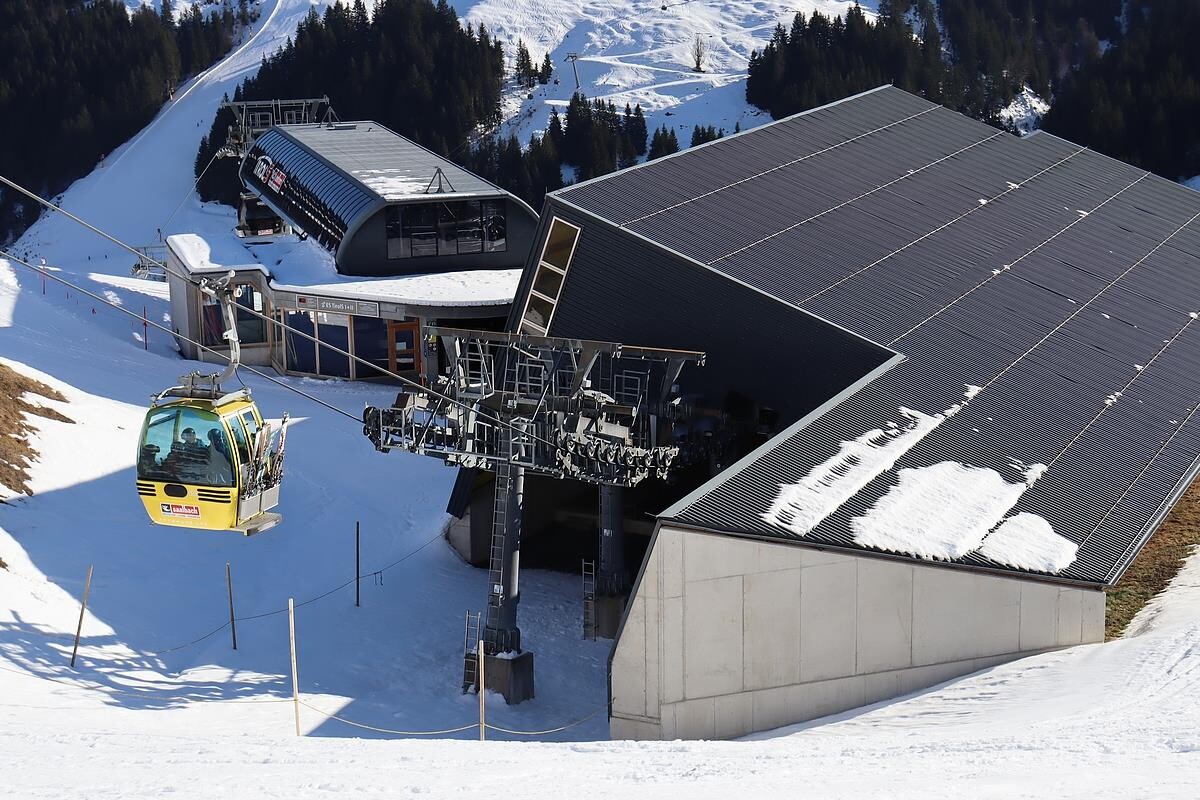 skicircus33.jpg