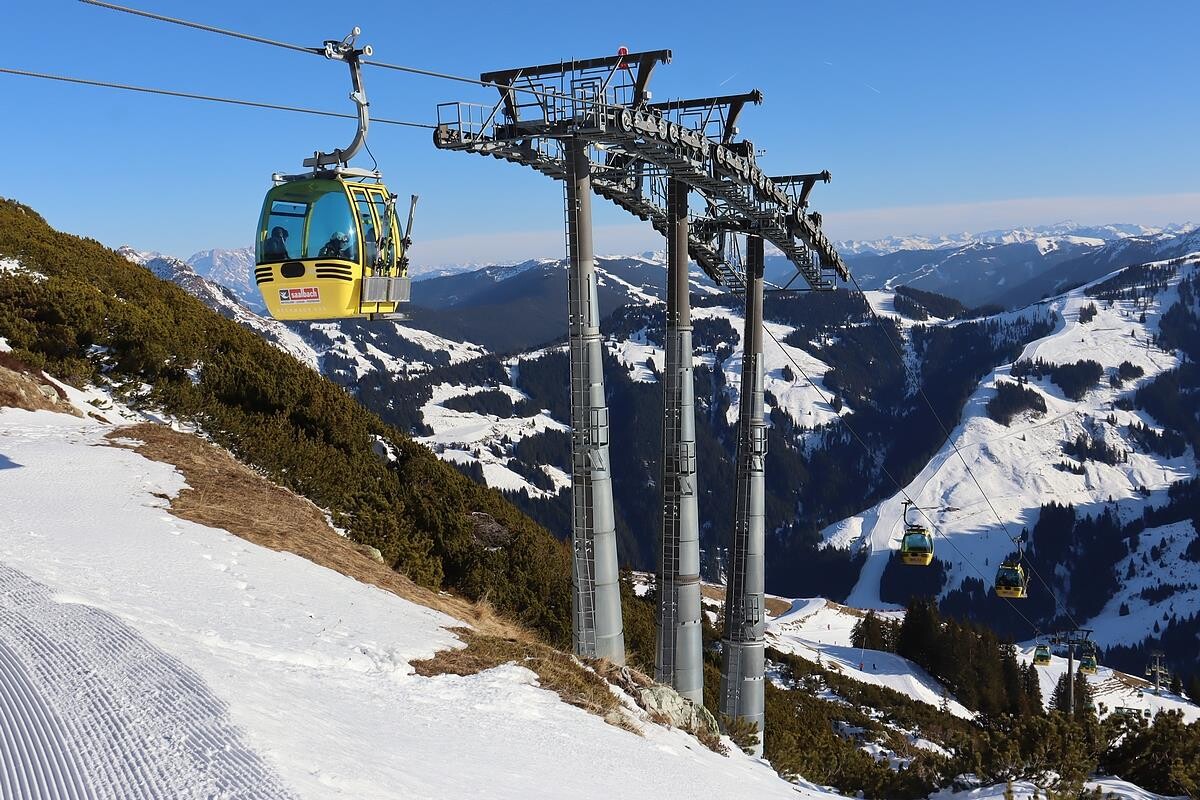 skicircus37.jpg