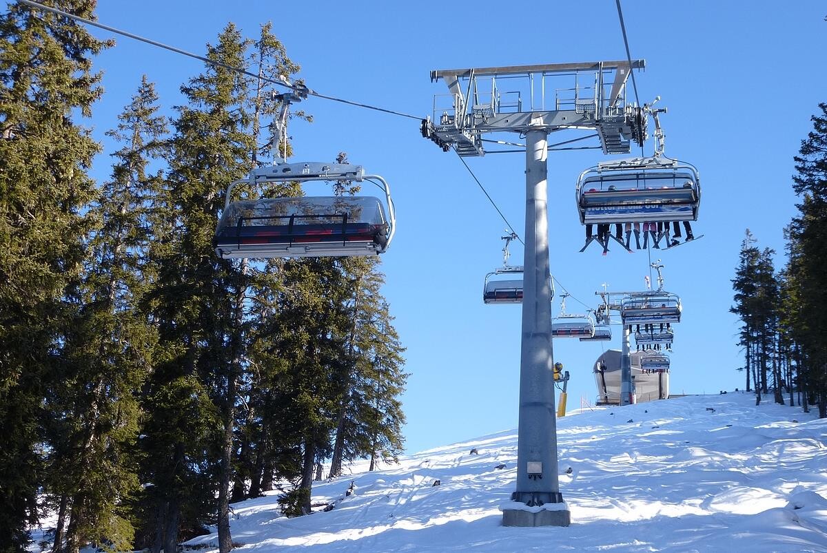 skicircus47.jpg