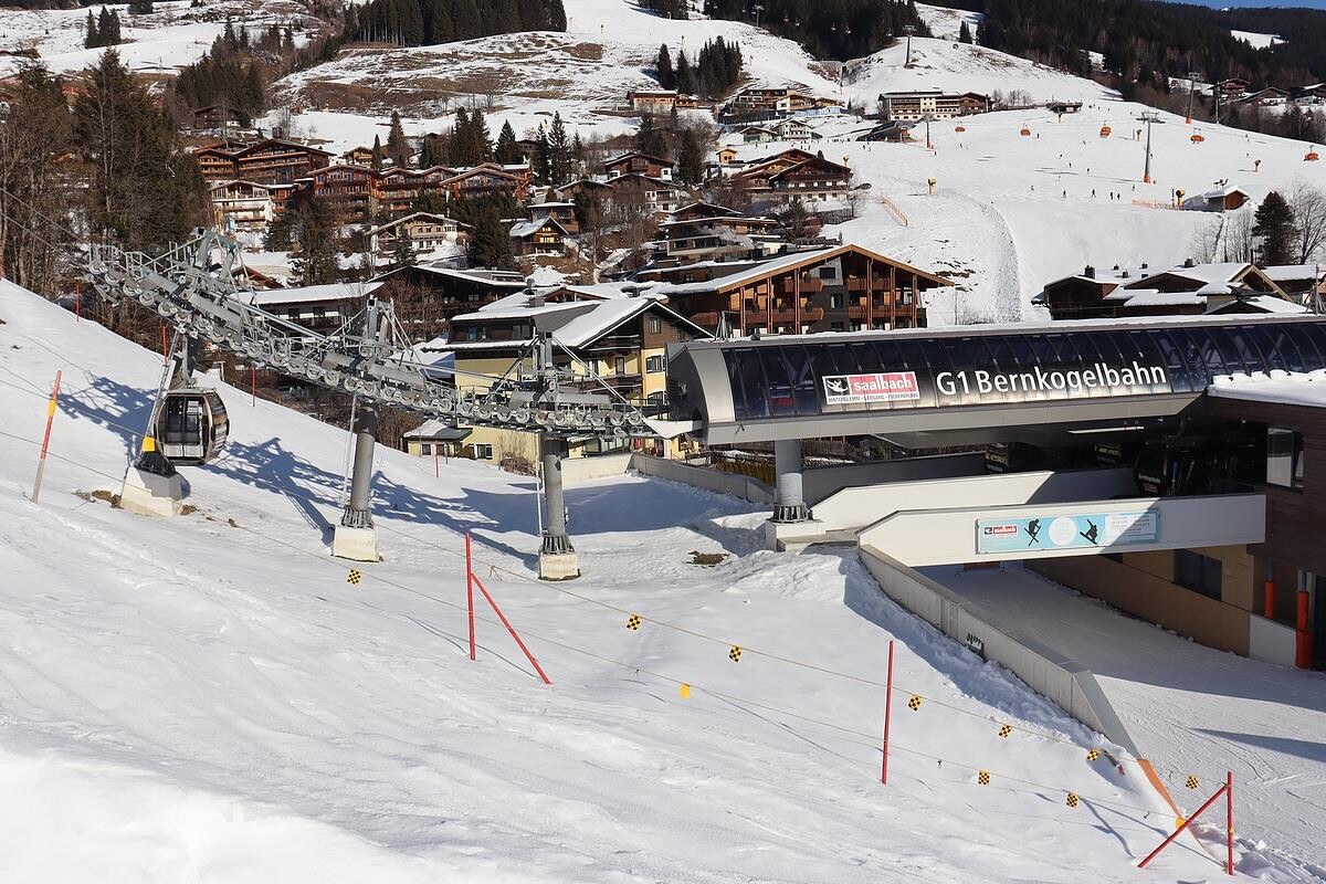 skicircus50.jpg