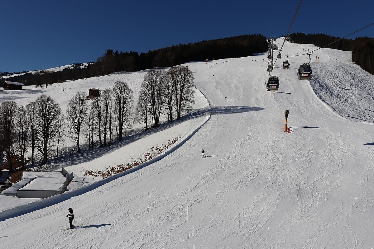 skicircus51.jpg
