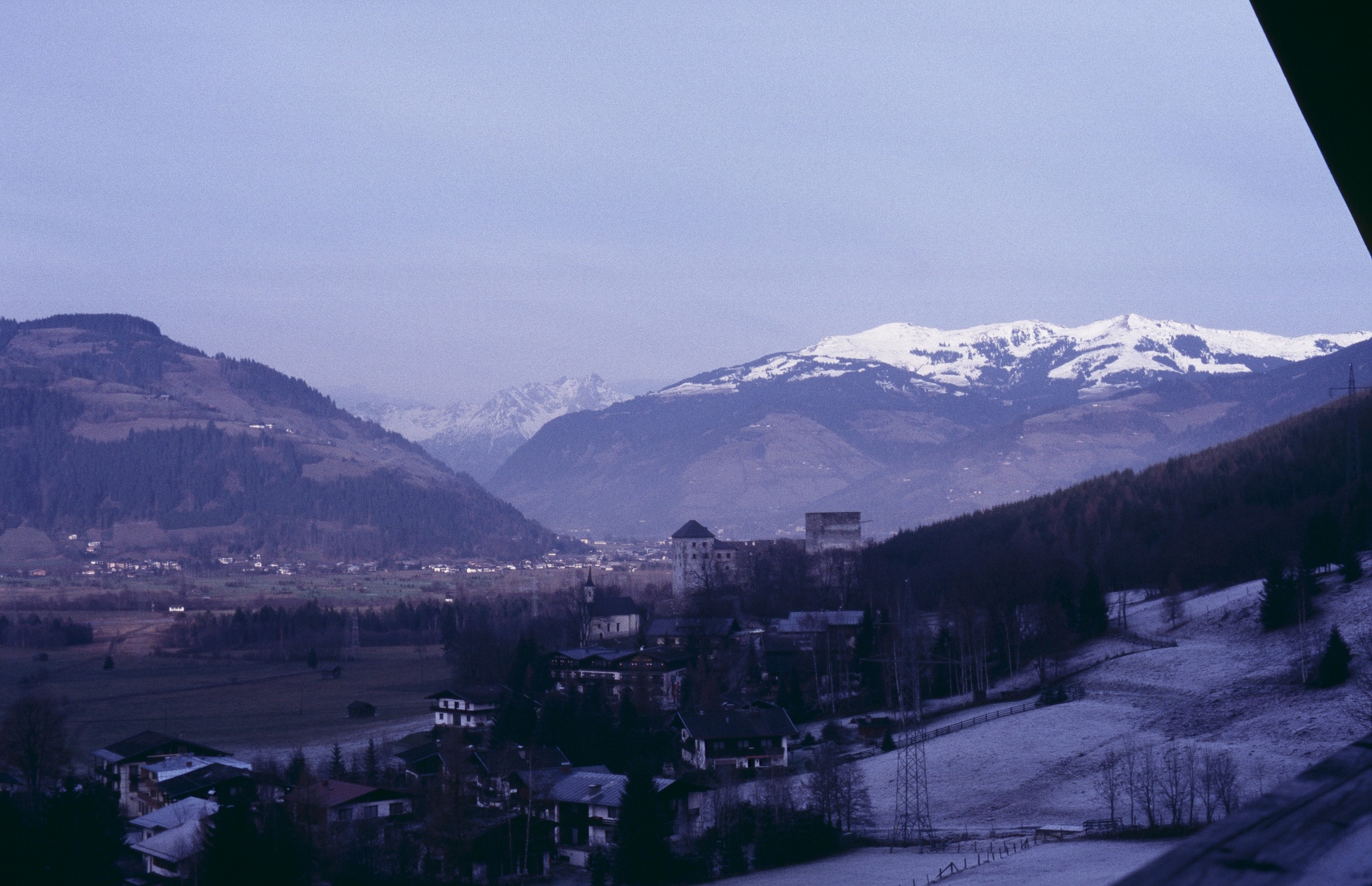 U_025_036.jpg