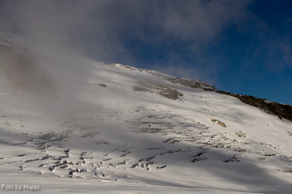 comp__dsc4279vzy4d.jpg