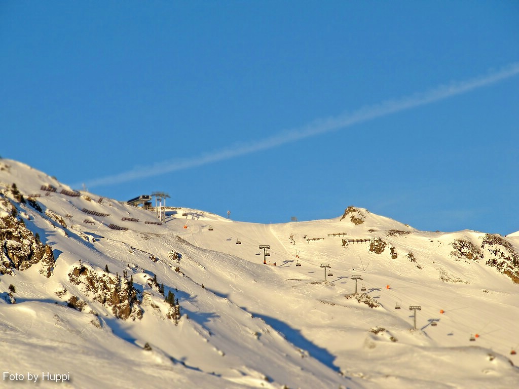 comp_comp_img_3883nr29x8l.jpg
