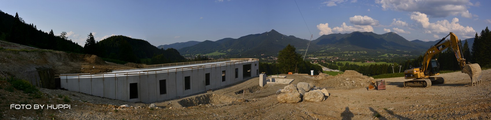 comp_dsc0114_stitch2qsa3.jpg