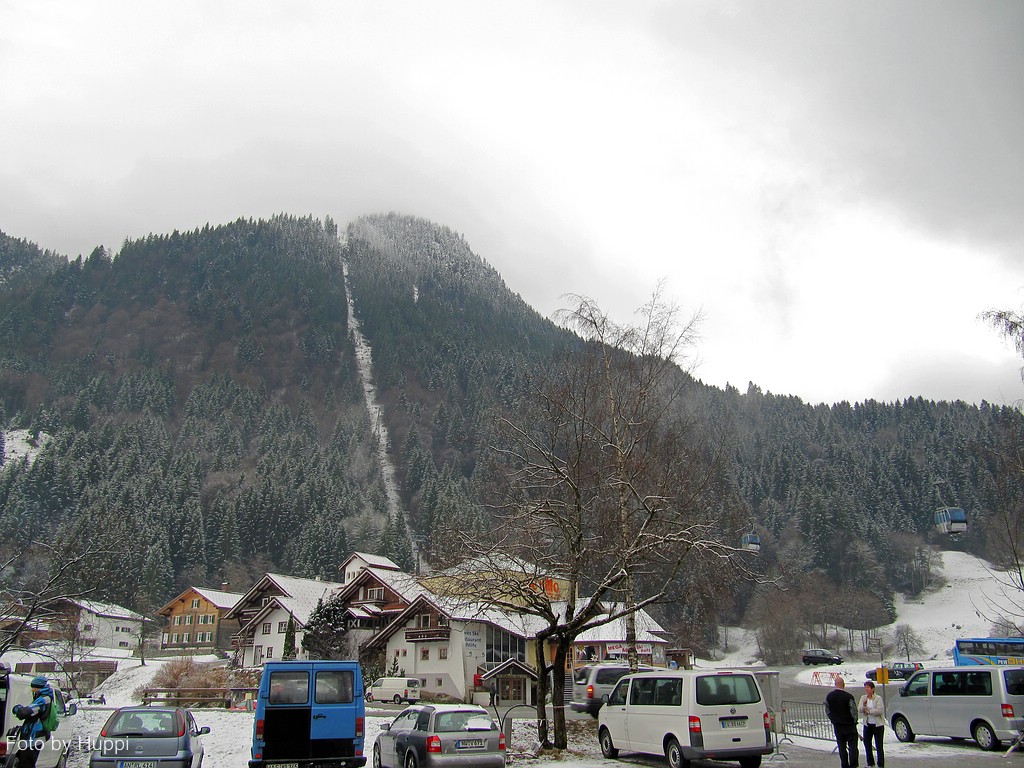 comp_img_5556x713.jpg
