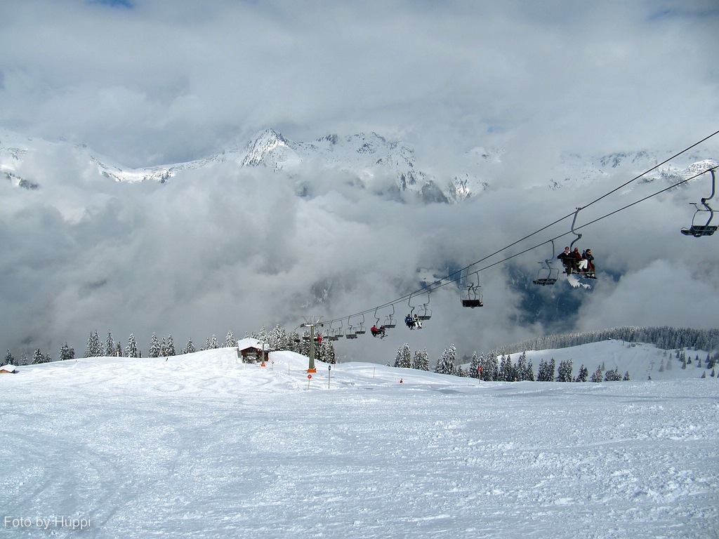 comp_img_561287j7.jpg