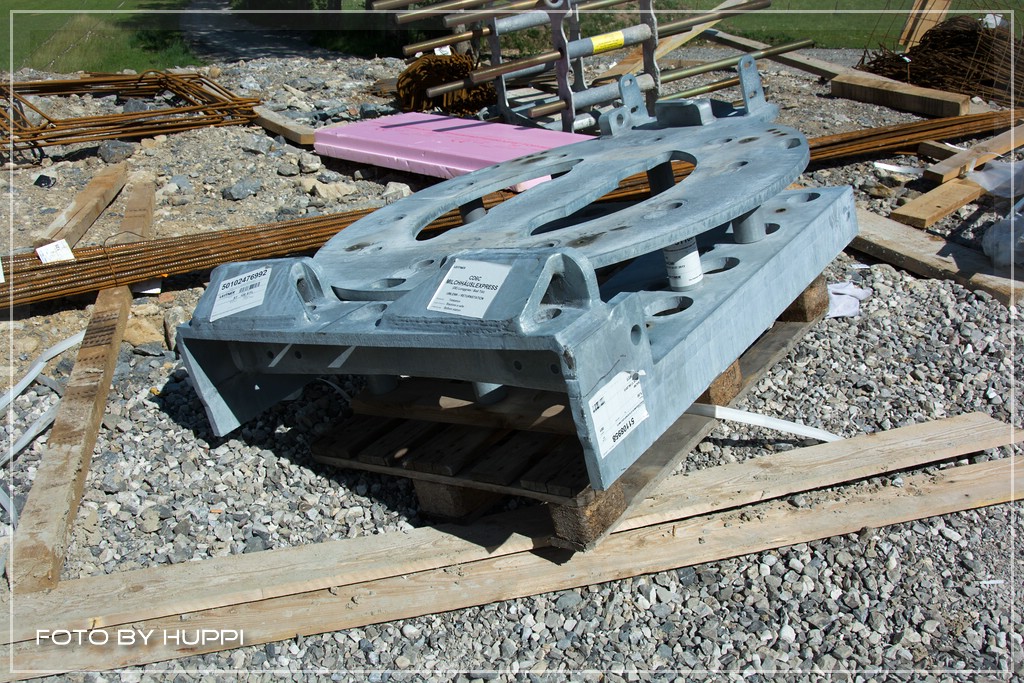compdsc_050458kpg.jpg
