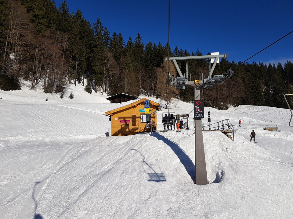 46.bergstation2-clfspiss04.jpg