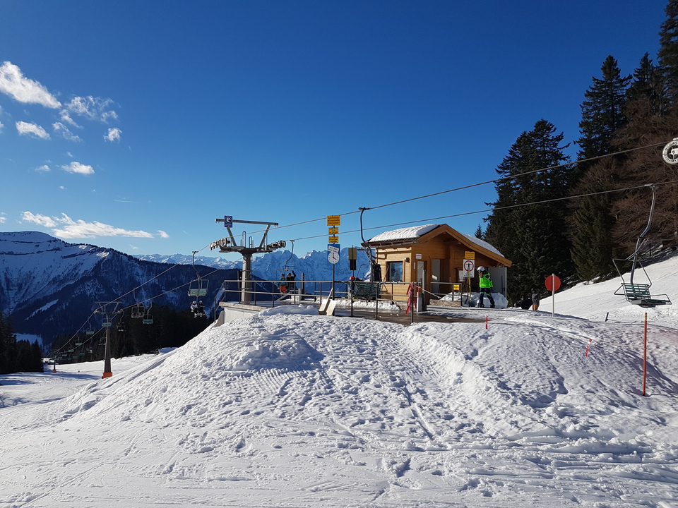 47.bergstation2-clfspqus3o.jpg