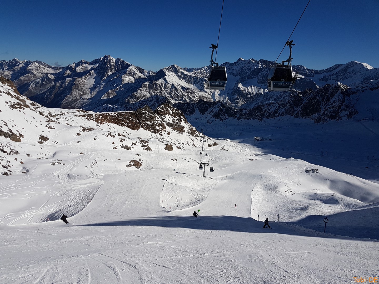 image00013hms35.jpg