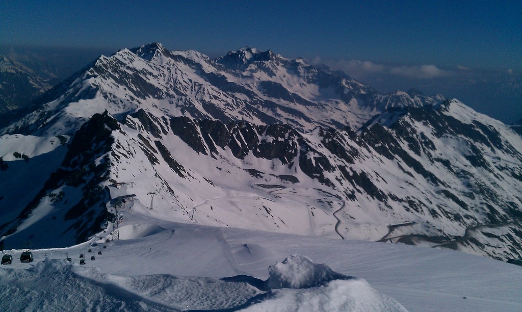 imag0361r956.jpg