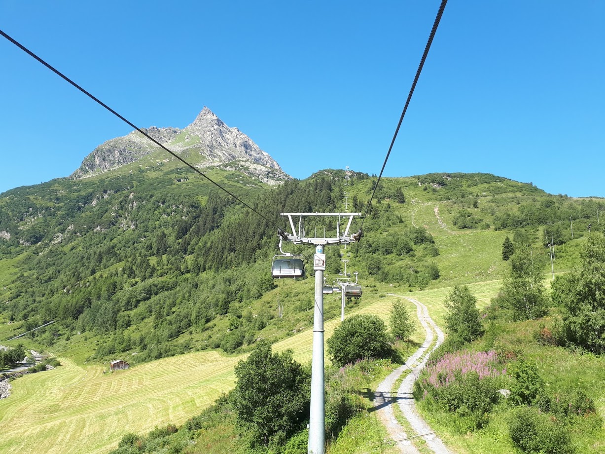 20180731_1008325aksr.jpg