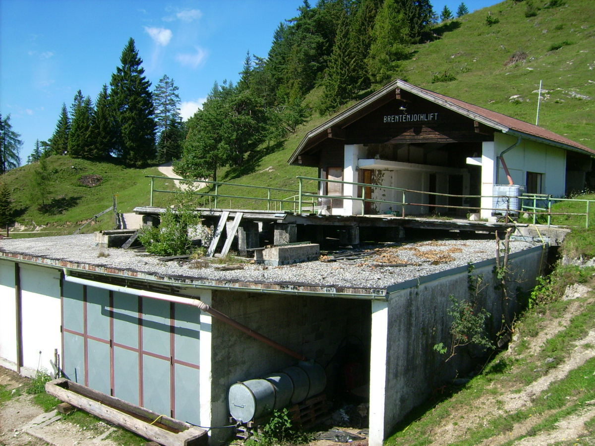 jd500168_200877y82.jpg