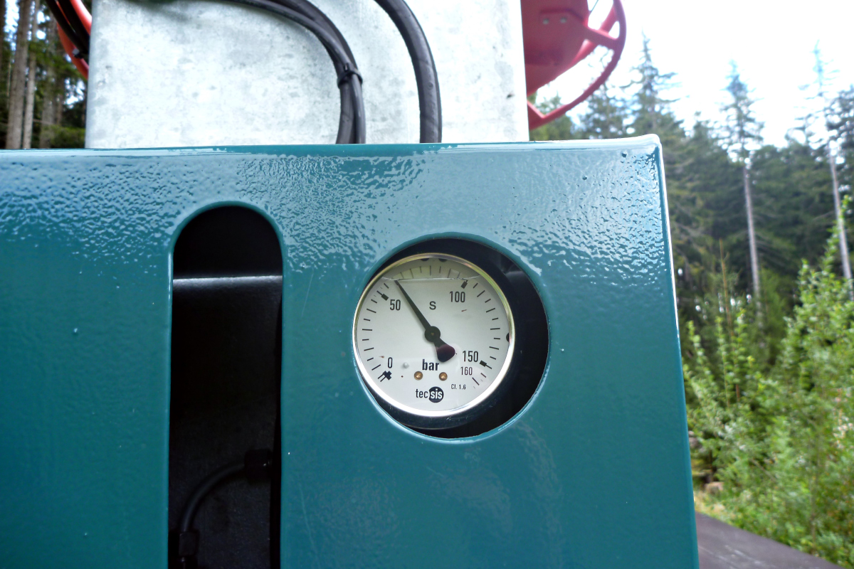 p158019839kgc.jpg