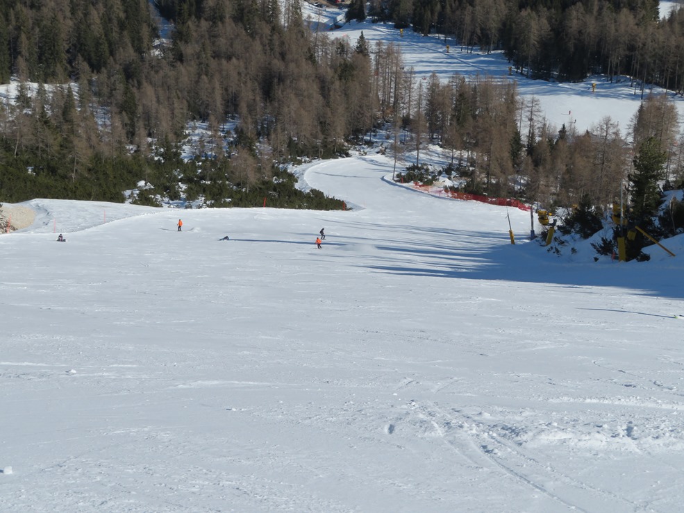0301cortina080vdkqf.jpg