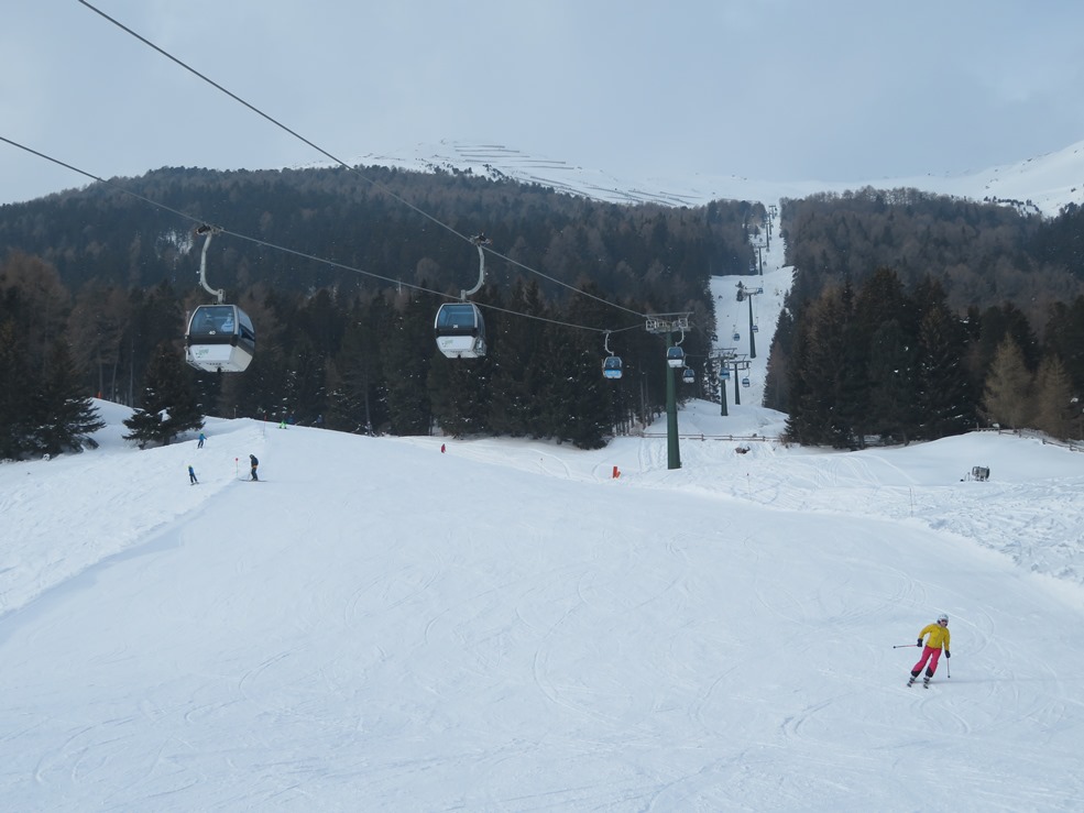 2schneben06hukdn.jpg