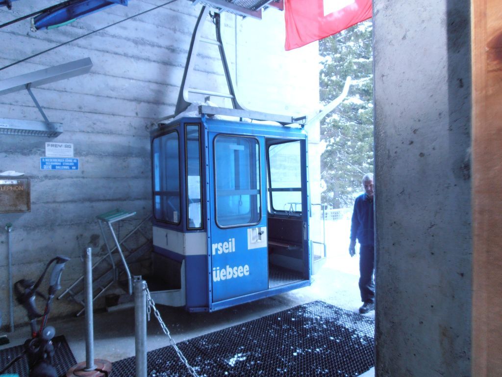 p218031865scj.jpg