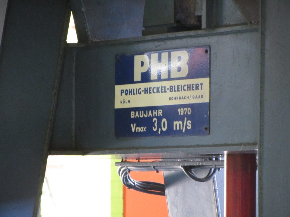 k-img_1142jhp60.jpg