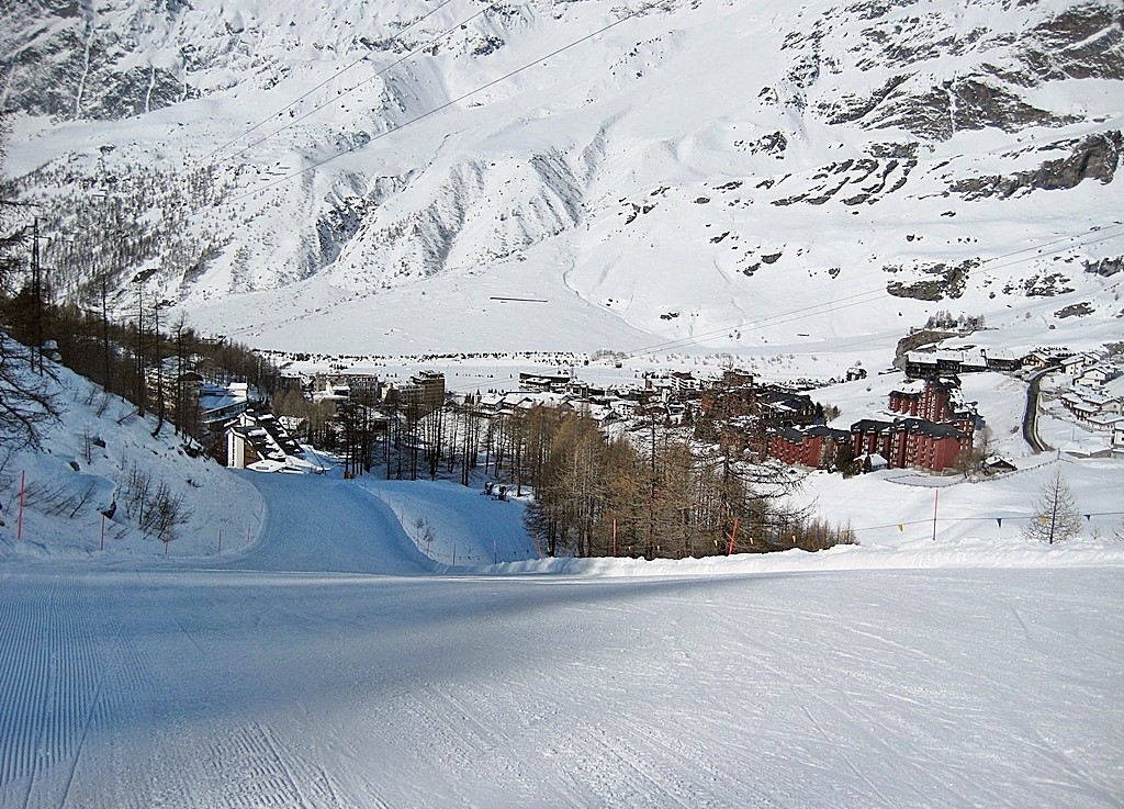 v99mrz2010337ng0sfl.jpg