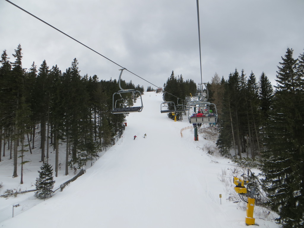 img_45444au16.jpg