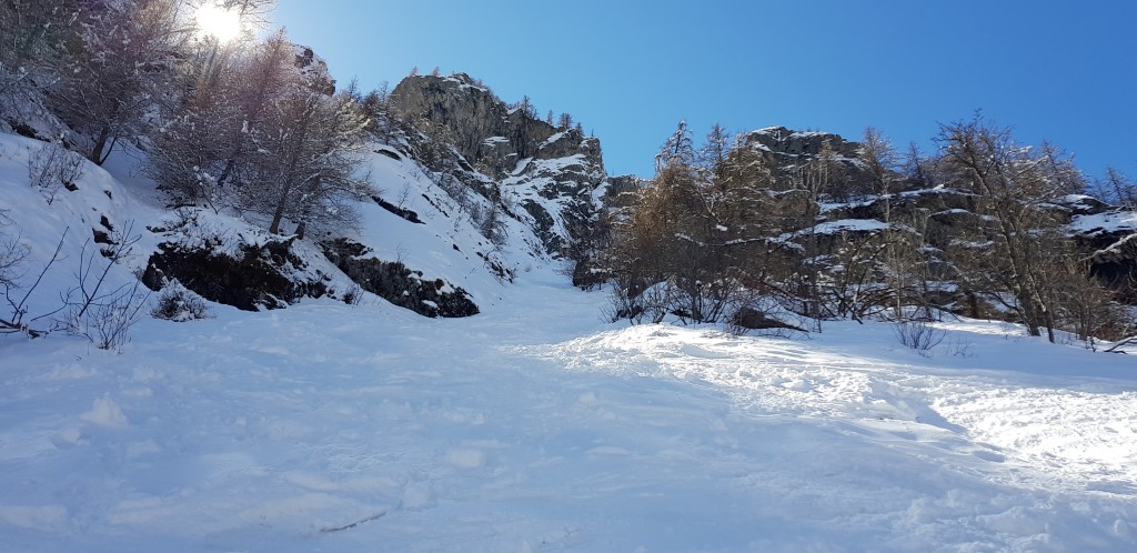 20180401_144330j6sgn.jpg
