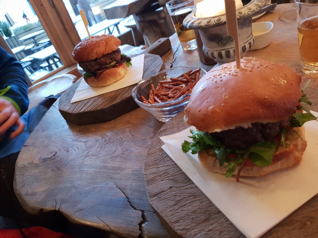 20190306_175917m0jn0.jpg
