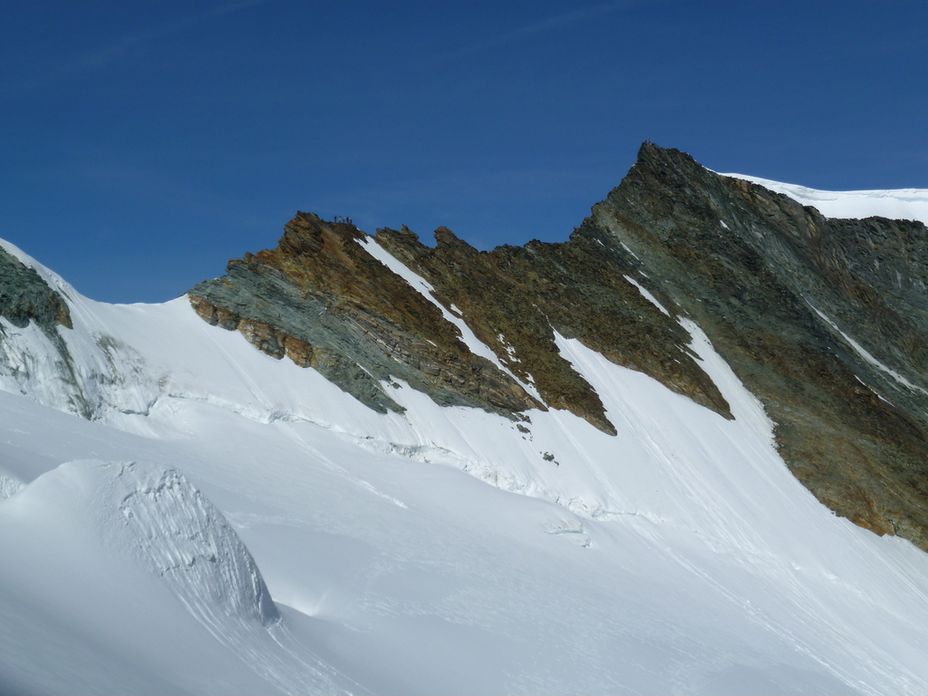 p1010622yr7m.jpg