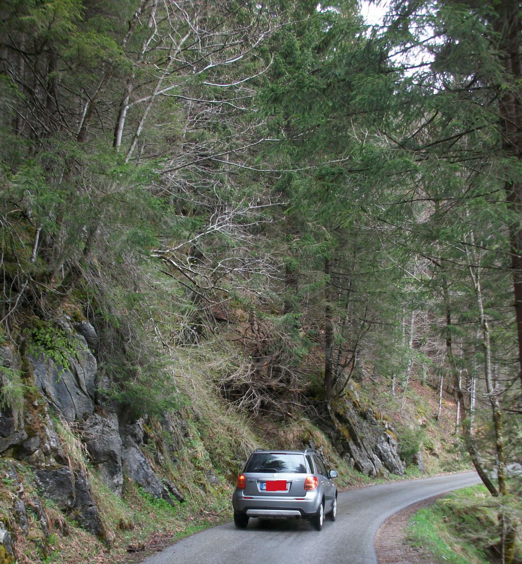 schwarzenkopfweg_3x6umo.jpg