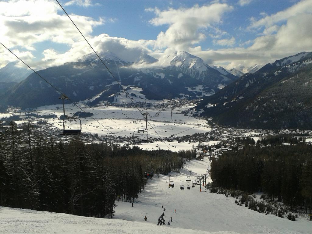 20150228_1506053hk6b.jpg