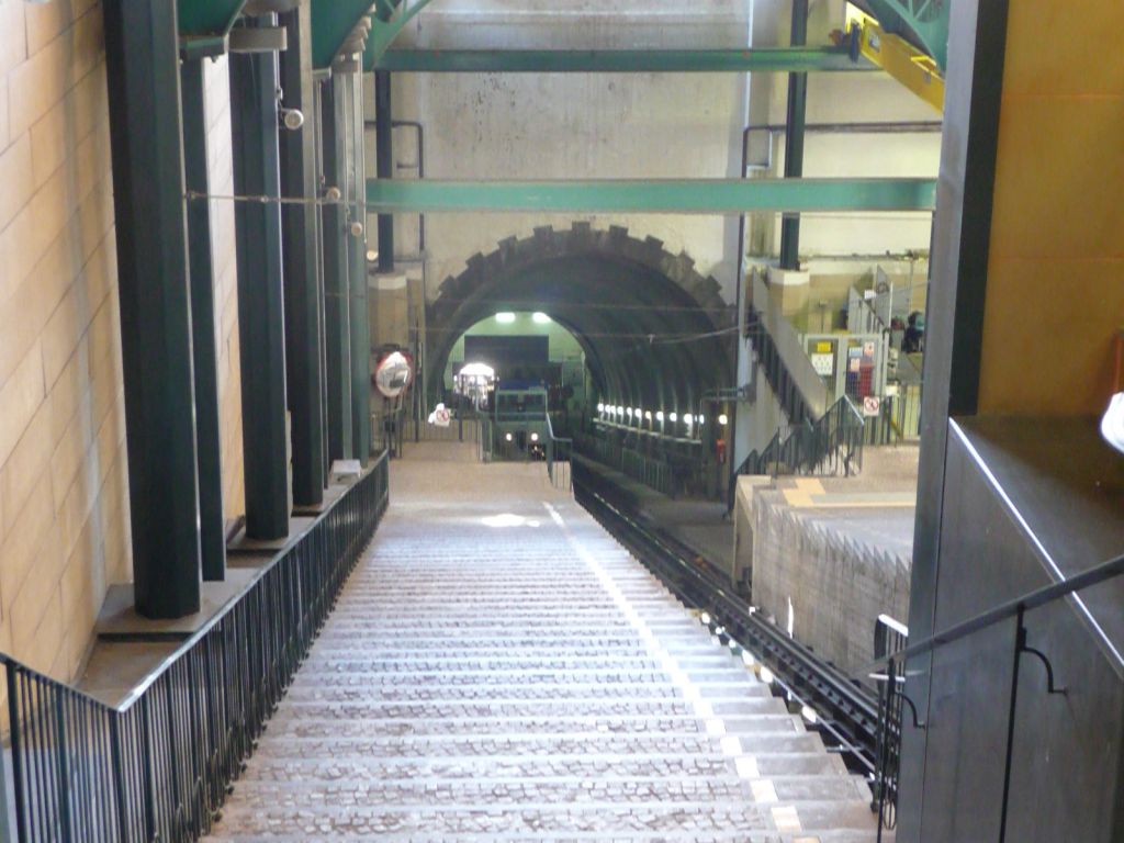 p1370712eqkpy.jpg