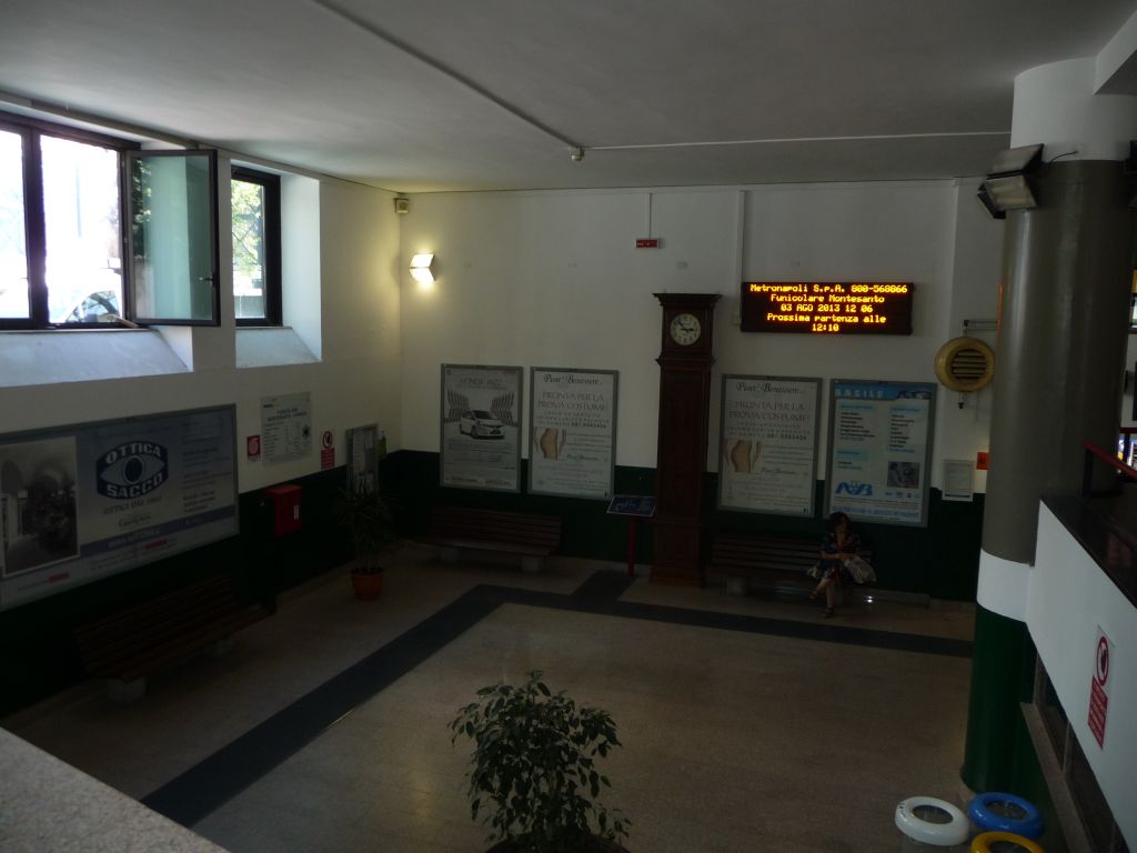 p13709344gyjn.jpg