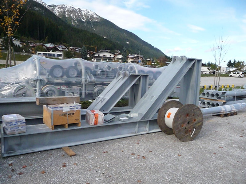 p13806578iklk.jpg