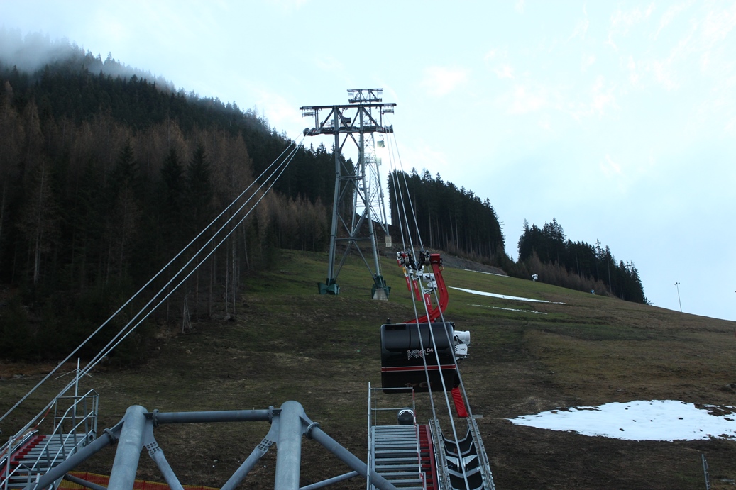 img_179574fnv.jpg