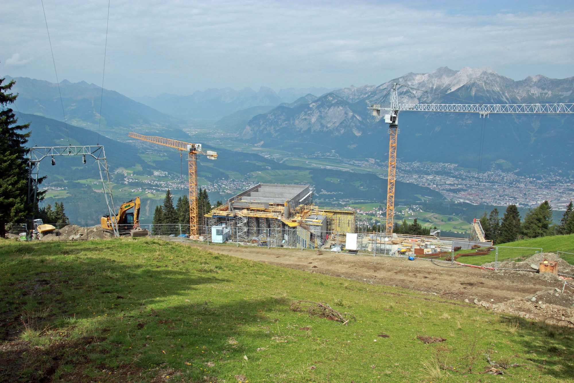 img_79300xuvr.jpg