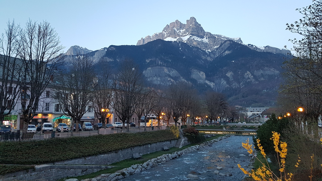 20190405_2011357vkgp.jpg