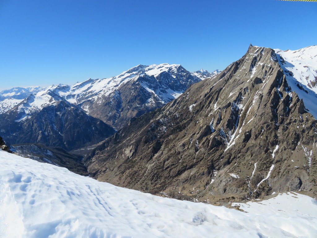 img_1990x3krv.jpg