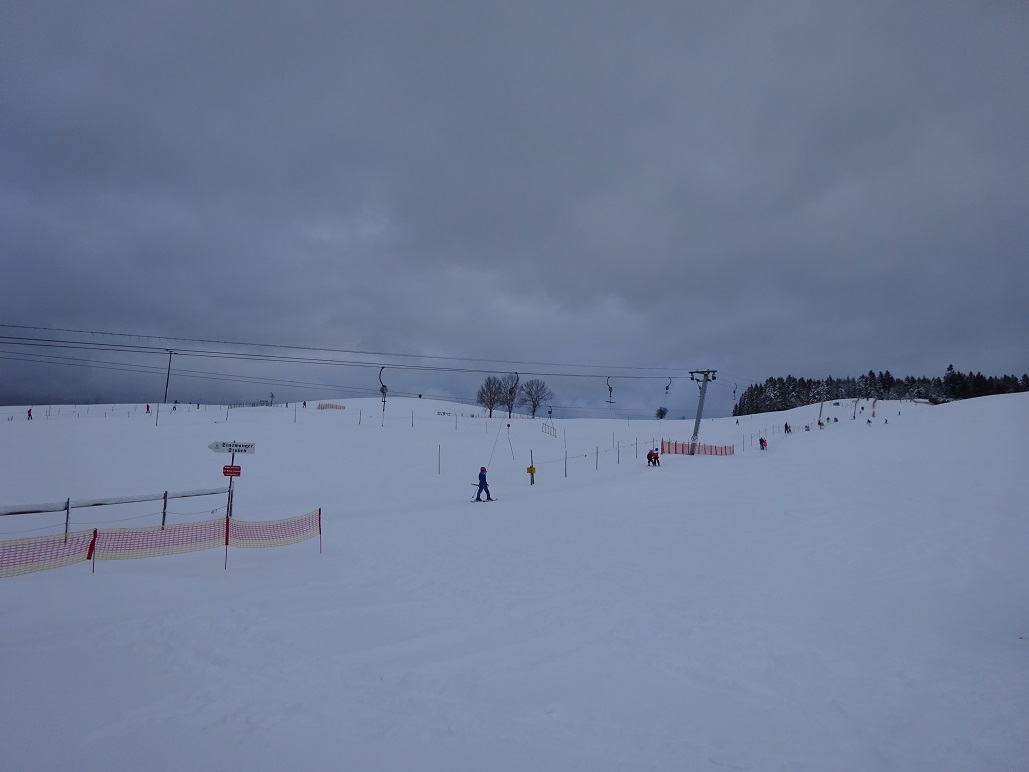dsc009921o1kne.jpg