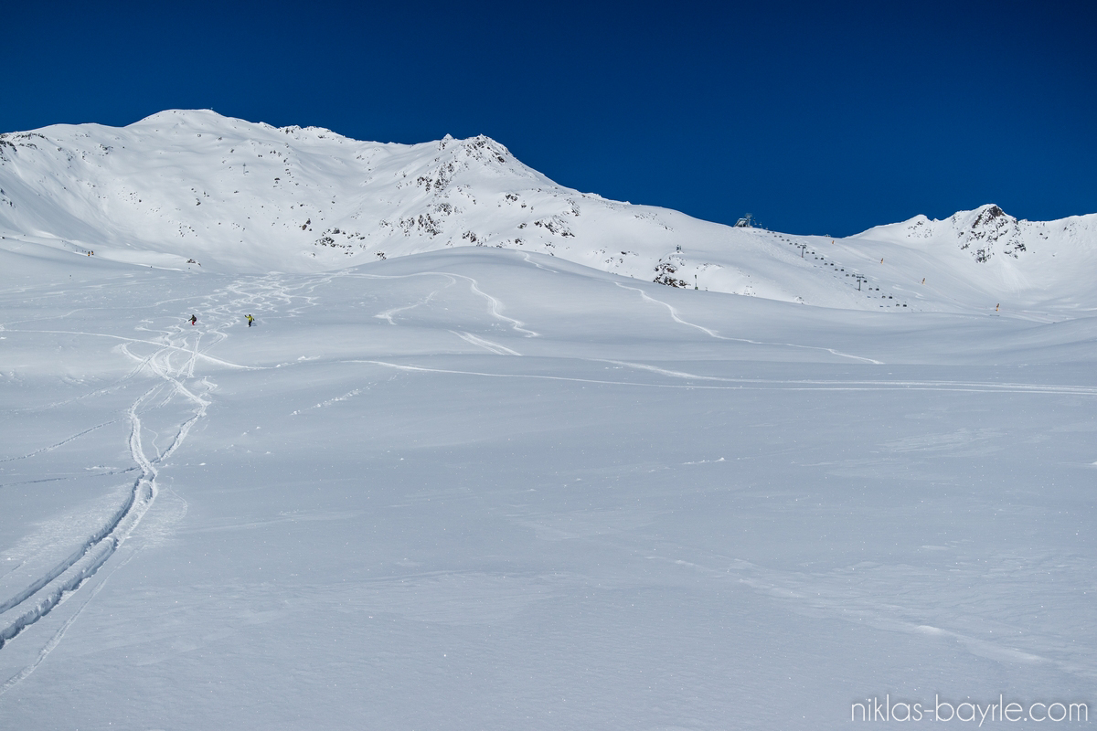slden020-1-115csnv.jpg